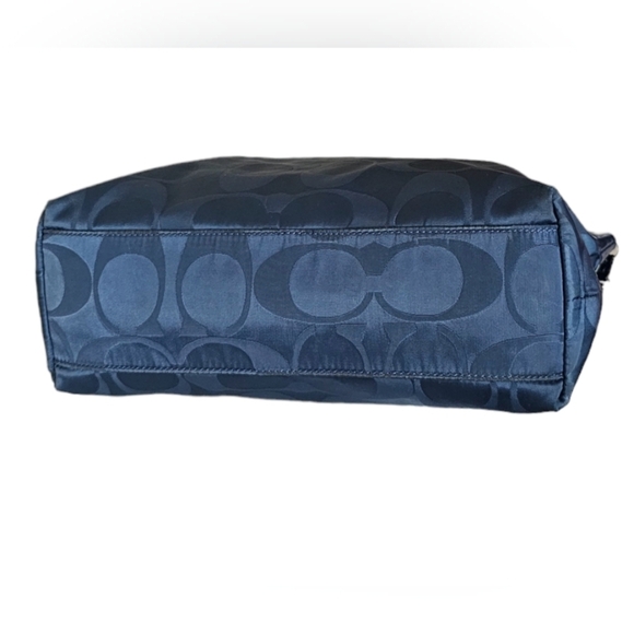 Coach Laura patent leather satin fabric navy blue sholder tote bag. - Picture 6 of 11